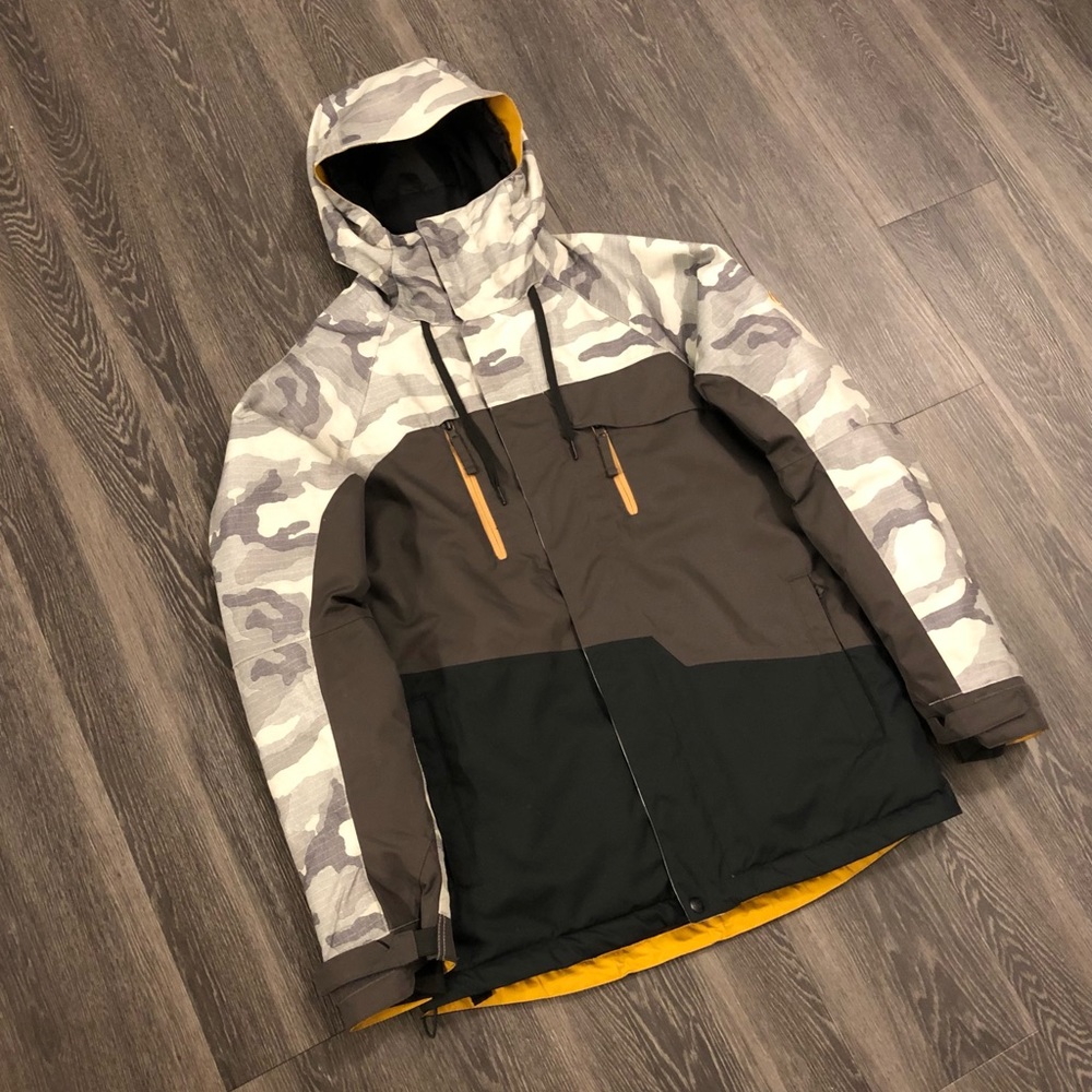 686 Geo Insulated Snowboard Jacket Men’s Size M